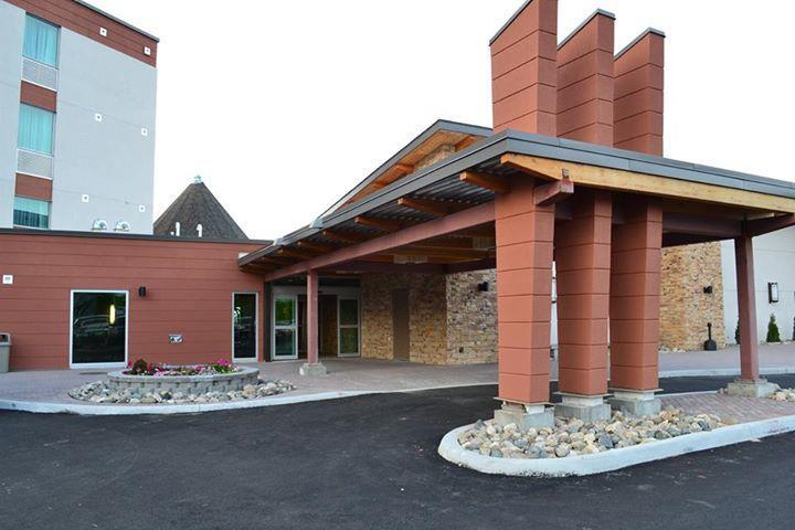 Manitoulin Hotel And Conference Centre Little Current Екстер'єр фото